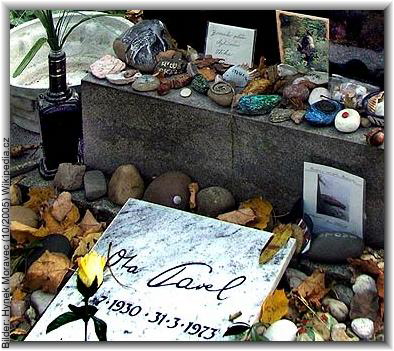 Bilder: Hynek Moravec (10/2005) Wikipedia.cz