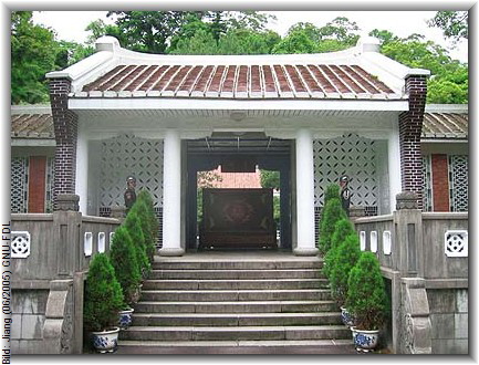 Bild: Jiang (06/2005) GNU-FDL