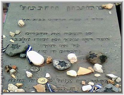Bilder: David Shay. (02/2011) Wikipedia.en