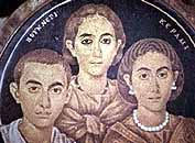 Galla Placidia (rechts) mit ihren Kindern