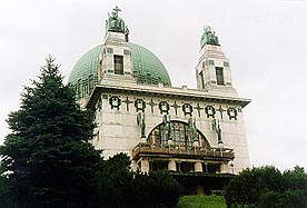 Marmorkirche des Sanatoriums am Steinhof bei Wien (1906).